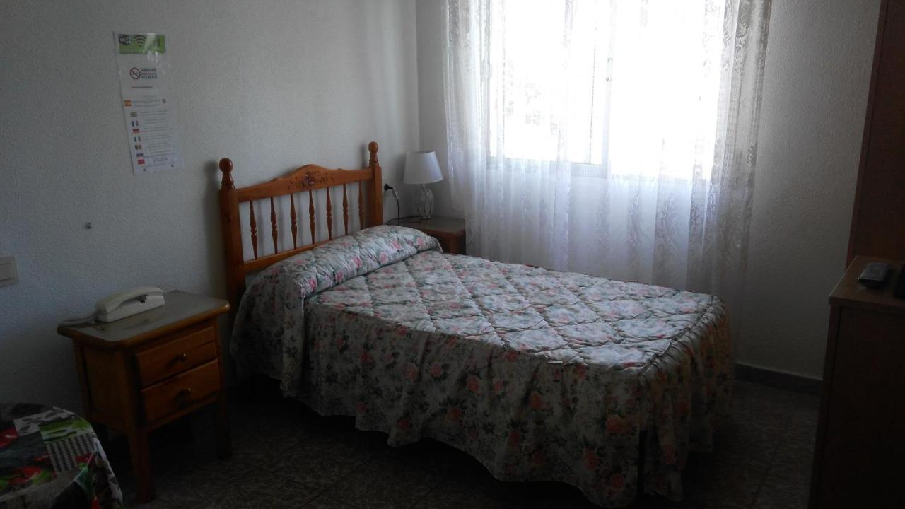 Pension- Mari Loli - Oficial Guardamar del Segura Dış mekan fotoğraf