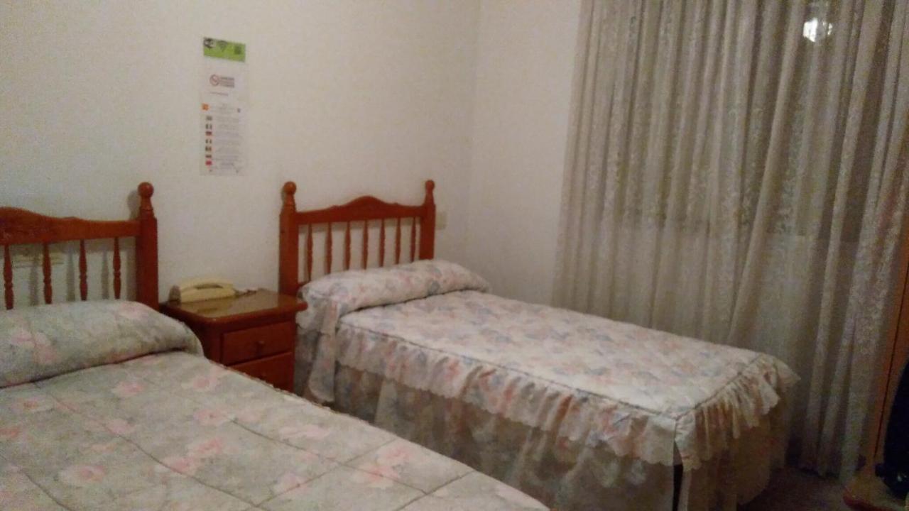 Pension- Mari Loli - Oficial Guardamar del Segura Dış mekan fotoğraf