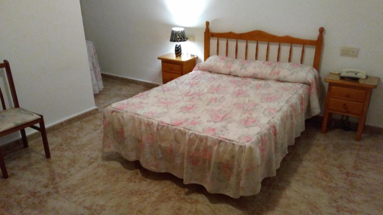 Pension- Mari Loli - Oficial Guardamar del Segura Dış mekan fotoğraf